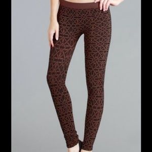 Dark Brown Snowflake Pattern Leggings One Size